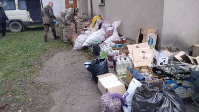 Тернопільські волонтери везуть допомогу на схід