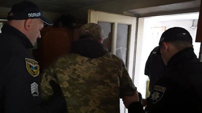 Затримання 45-річного військовослужбовця у СЗЧ