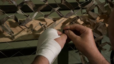 Одеські волонтери за три місяці зв’язали півтисячі маскувальних сіток. ФОТО Одеські волонтери за три місяці зв’язали півтисячі маскувальних сіток. ФОТО
