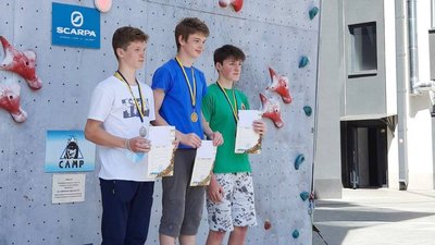 Одеські спортсмени стали призерами всеукраїнських змагань зі скелелазіння Одеські спортсмени стали призерами всеукраїнських змагань зі скелелазіння