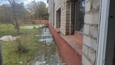 Вдруге вибило вікна: в Житомирі внаслідок ракетних ударів знову пошкоджена будівля однієї зі шкіл-інтернатів Вдруге вибило вікна: в Житомирі внаслідок ракетних ударів знову пошкоджена будівля однієї зі шкіл-інтернатів