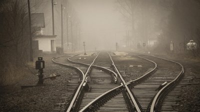 Виліз на вагон потяга: на Вінниччині 15-річного хлопця вдарило струмом
