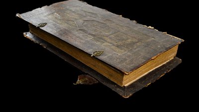 "Є унікальні книги навіть для України, не тільки для Рівненщини": в музеї оцифрували почаївські стародруки "Є унікальні книги навіть для України, не тільки для Рівненщини": в музеї оцифрували почаївські стародруки