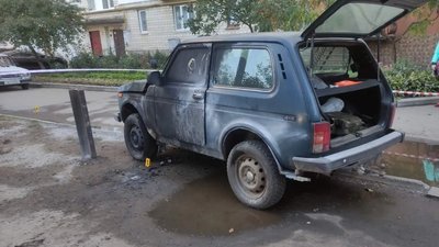 У важкому стані: на Вінниччині підірвали автівку поліцейського