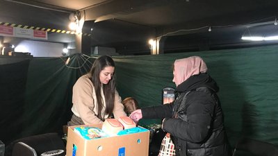 Подружжя музикантів з Тернополя волонтерить задля перемоги Подружжя музикантів з Тернополя волонтерить задля перемоги