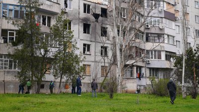 Російські атаки Херсона та Комишан, загиблі та поранені. 1500 день війни: основні події у Херсонській області