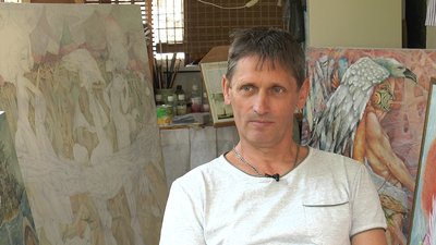 Близько 300 картин створив художник із Полтави Валерій Войтюк