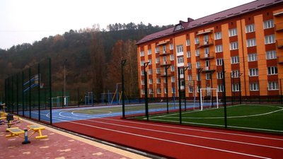 На Тернопільщині відкрили два спортивних майданчики