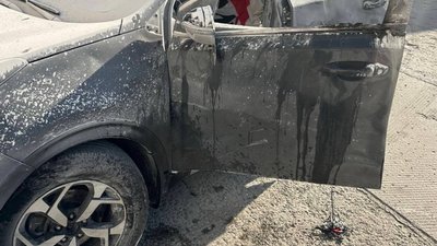 Пошкоджена автівка на АЗС в Київському районі Харкова