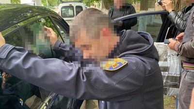 40 тисяч за пожежну безпеку: в Одесі посадовця ДСНС обвинувачують у хабарництві 40 тисяч за пожежну безпеку: в Одесі посадовця ДСНС обвинувачують у хабарництві