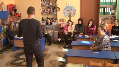 Вихователів одеського дитсадка навчали правил пожежної безпеки Вихователів одеського дитсадка навчали правил пожежної безпеки
