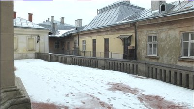 Одне з цих помешкань викупили на потреби церкви Одне з цих помешкань викупили на потреби церкви