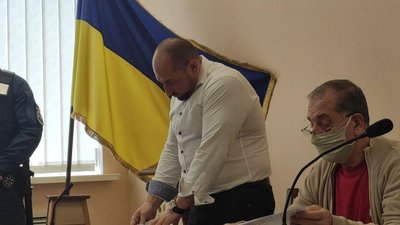 Справа Стерненка: обвинувачення заявило про залучення батьків загиблого, суд відхилив заяву Справа Стерненка: обвинувачення заявило про залучення батьків загиблого, суд відхилив заяву