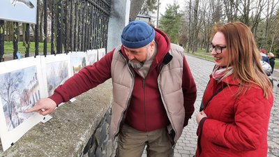Рівнян та гостей міста запрошують на виставку "Просто неба!" Рівнян та гостей міста запрошують на виставку "Просто неба!"