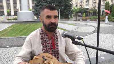 У День Незалежності в Житомирі виступали кобзарі та проходили майстер-класи з народних ремесл У День Незалежності в Житомирі виступали кобзарі та проходили майстер-класи з народних ремесл
