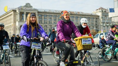 "Це єднання". Як пройшов День захисників і захисниць в Києві – фоторепортаж "Це єднання". Як пройшов День захисників і захисниць в Києві – фоторепортаж