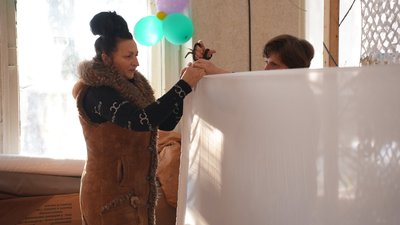 Як білопільські волонтери допомагають фронту Як білопільські волонтери допомагають фронту