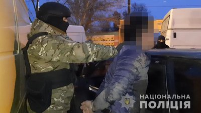 Погрожував вбивством: в Одесі чоловіка підозрюють у вимаганні неіснуючого боргу