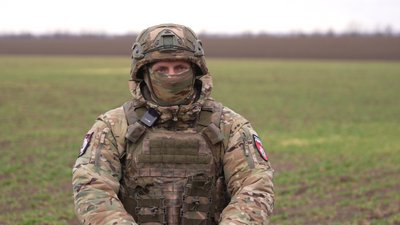 Мороз, Барні та Вітамін: історії бійців штурмового полку "Цунамі" Мороз, Барні та Вітамін: історії бійців штурмового полку "Цунамі"