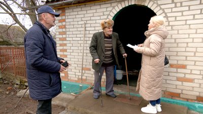 "Хлопці воюють, а в мене все є": пенсіонер з Вінниччини віддає частину пенсії на ЗСУ