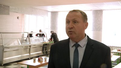 На Житомирщині у Ружинській гімназії відремонтували їдальню та відновили гаряче харчування учнів На Житомирщині у Ружинській гімназії відремонтували їдальню та відновили гаряче харчування учнів