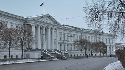 Полтавській міська рада, в якій знаходиться міська ТВК