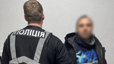 Продавав неіснуючі дрова: правоохоронці підозрюють киянина, який знаходиться в СІЗО Продавав неіснуючі дрова: правоохоронці підозрюють киянина, який знаходиться в СІЗО