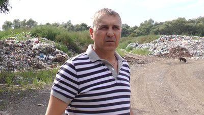 На Прикарпатті над Дністром 50 років незаконно існує сміттєзвалище На Прикарпатті над Дністром 50 років незаконно існує сміттєзвалище