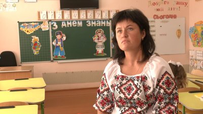 Шкільна лінійка – онлайн: яким був День знань у прикордонному з Білоруссю районі на Волині Шкільна лінійка – онлайн: яким був День знань у прикордонному з Білоруссю районі на Волині