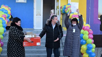 На Житомирщині відкрили садочок, який будували 4 роки На Житомирщині відкрили садочок, який будували 4 роки
