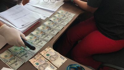На Одещині за продаж громадянства судитимусть посадовицю із ДМС