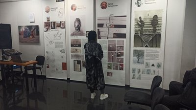 "Херсон inside/outside": у Вінниці представили мистецькі роботи, створені в окупації та еміграції