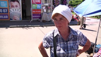 Стихійна торгівля: у Житомирі муніципальна інспекція провела рейд на Житньому ринку Стихійна торгівля: у Житомирі муніципальна інспекція провела рейд на Житньому ринку