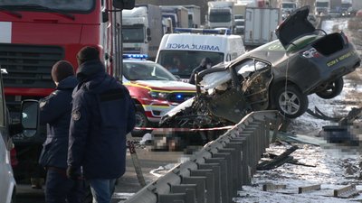 У мерії Харкова розказали про стан дітей, які травмувалися в ДТП на окружній