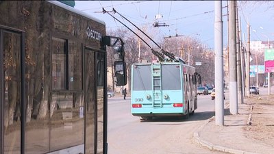 Дев'ять нових кредитних тролейбусів вийдуть на маршрути у Сумах 26 березня Дев'ять нових кредитних тролейбусів вийдуть на маршрути у Сумах 26 березня
