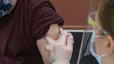 Вакцинація проти COVID-19: на Миколаївщині щеплено майже 71 тис. людей