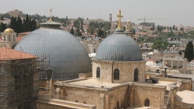 Прем’єра серіалу "Католицизм: мандрівка до серця віри" на Суспільне Культура