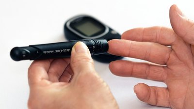 У столичному головпоштамті безплатно вимірюватимуть рівень глюкози в крові