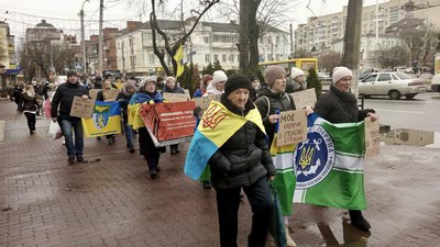 "Друге Різдво у полоні". У Хмельницькому відбулась акція в підтримку полонених "Друге Різдво у полоні". У Хмельницькому відбулась акція в підтримку полонених