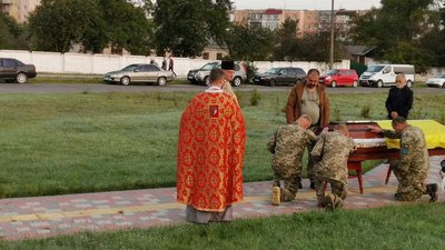 Львівщина прощається із загиблим на передовій Романом Червінським Львівщина прощається із загиблим на передовій Романом Червінським