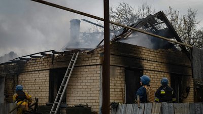 На Запоріжжі внаслідок російського обстрілу зайнялася пожежа в будинок