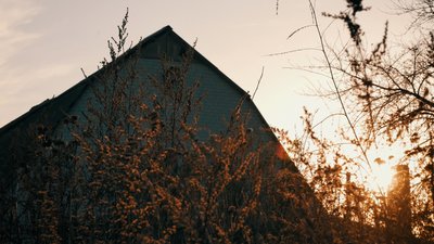 Поки Бог не бачить: що відбувається в релігійних центрах, які стихійно працюють по всій країні Поки Бог не бачить: що відбувається в релігійних центрах, які стихійно працюють по всій країні