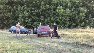 Пошуки "полтавського терориста" тривають. Кінологи прочісують Миргородський район