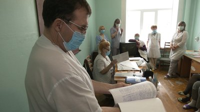 На Харківщині президента просять не допустити закриття пологового відділення На Харківщині президента просять не допустити закриття пологового відділення