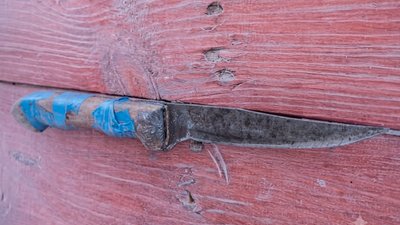 Ніж, замах на вбивство, поліція