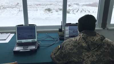 На Львівщині військовослужбовці навчалися стріляти зі зброї, яку передала Британія На Львівщині військовослужбовці навчалися стріляти зі зброї, яку передала Британія