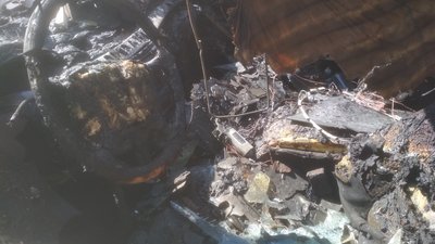 У дворі луцької висотки згоріли три авта У дворі луцької висотки згоріли три авта