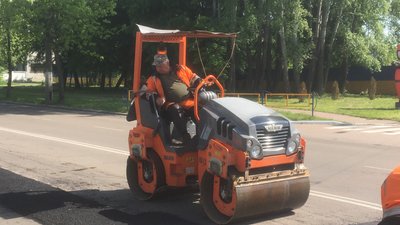 У Житомирі завершують ямковий ремонт головних вулиць міста У Житомирі завершують ямковий ремонт головних вулиць міста
