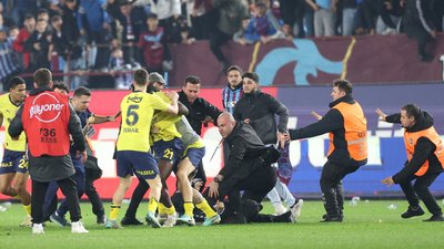 Фани "Трабзонспора" напали на гравців "Фенербахче"