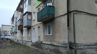 Увесь під'їзди в диму: подробиці вибуху гранати у луцькому будинку Увесь під'їзди в диму: подробиці вибуху гранати у луцькому будинку